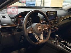 نيسان ألتيما